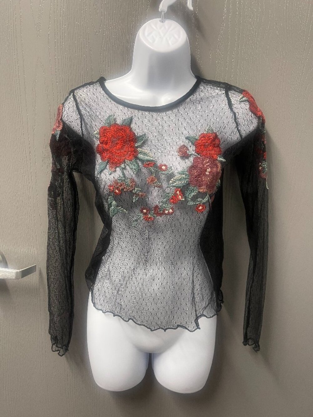 American Eagle Black Sheer Mesh Floral Embroidered Top XS